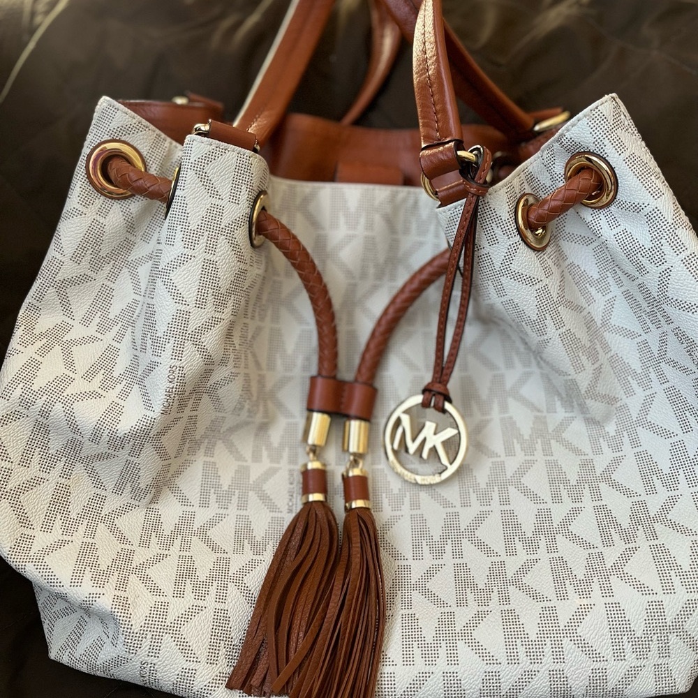 Excellent pre-owned condition